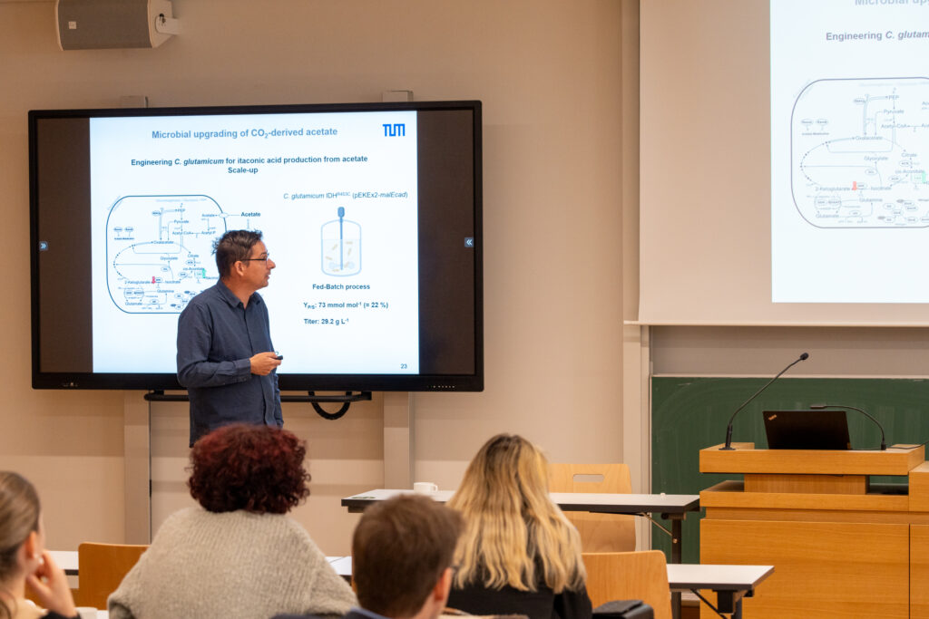 ECOMO Symposium_11June2024_Speaker Blombach_Introducing ECOMO