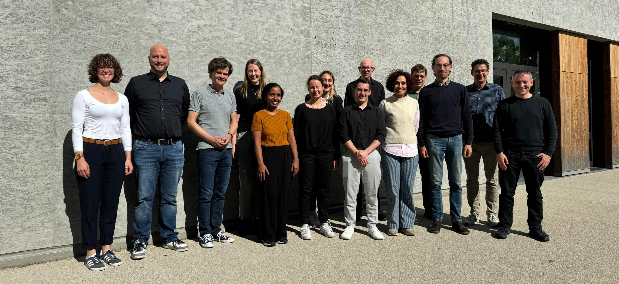 ECOMO team